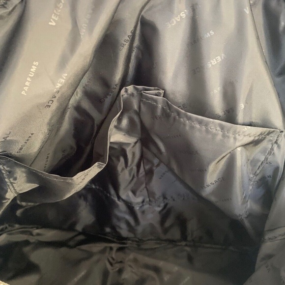 VERSACE Tote Limited Edition Compact Travel Case NEW - Picture 7 of 9